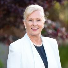 A portrait of Dr Michele Allan AO  